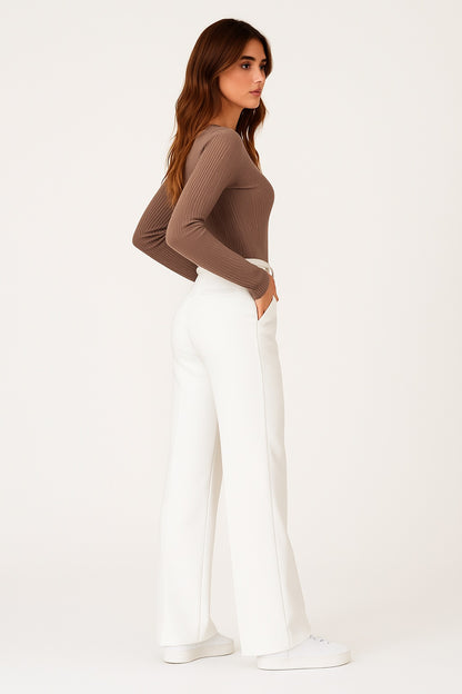 Cecilia - Hoge Taille Damesbroek met Wijde Pijpen